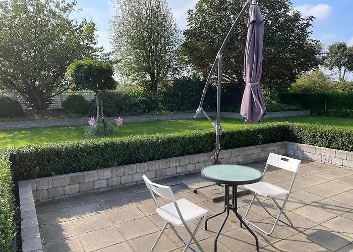 House For Your Family Stay! 别墅