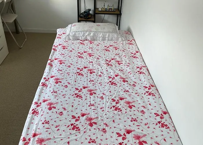 House For Your Family Stay! * 比隆